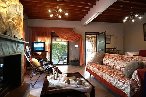 Edem Seaside Villa