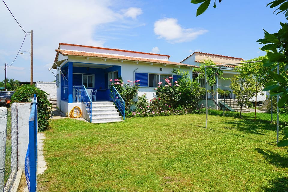 Blue House - Myrodato