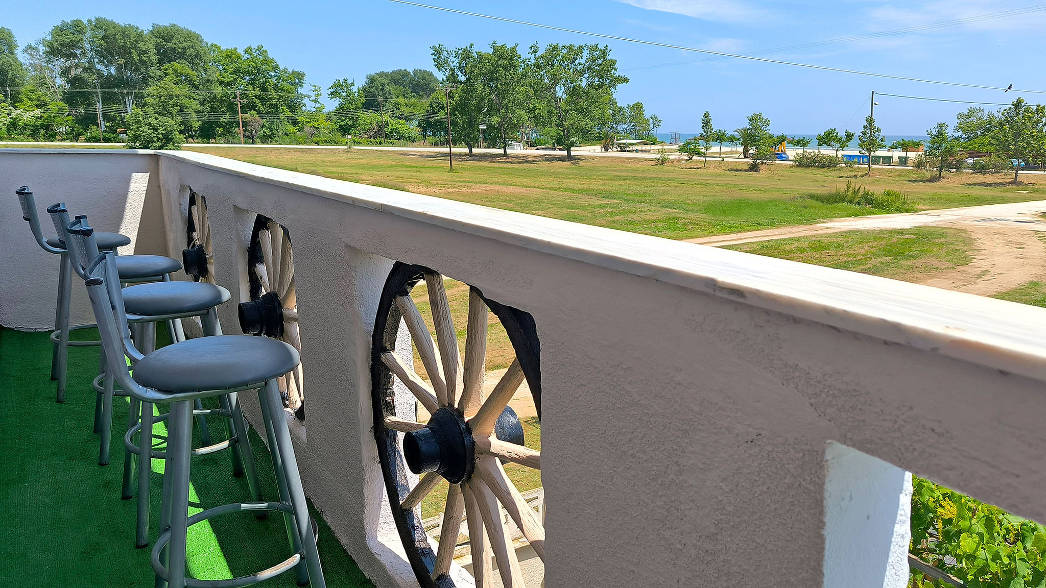 Ili's House in Myrodato