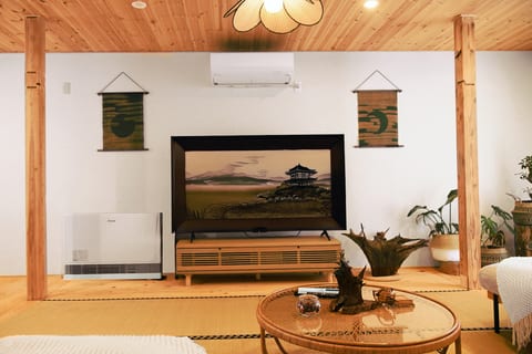 Genki House: 7m to Slopes | Parking | Reno’d