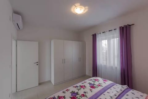 Apartments Guliana Tisno - Unit 378629-13