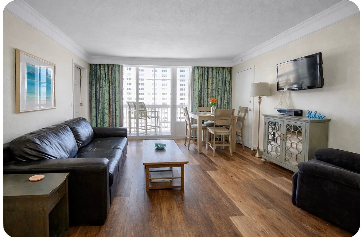 Ocean View Condo at Daytona Beach resort image 1