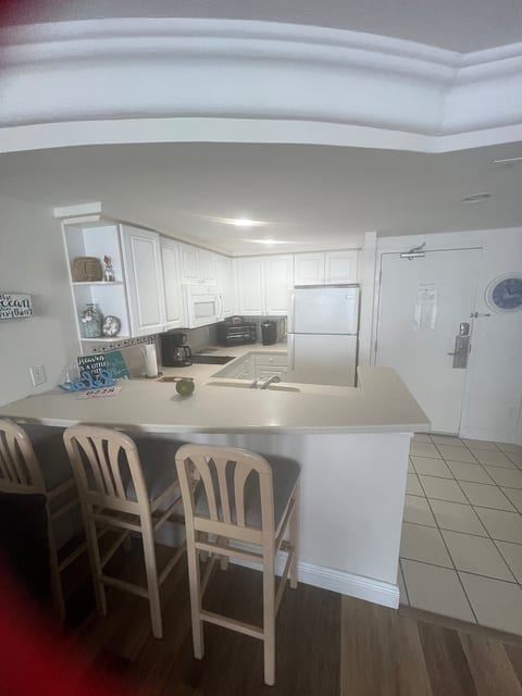 Ocean View Condo at Daytona Beach resort image 5