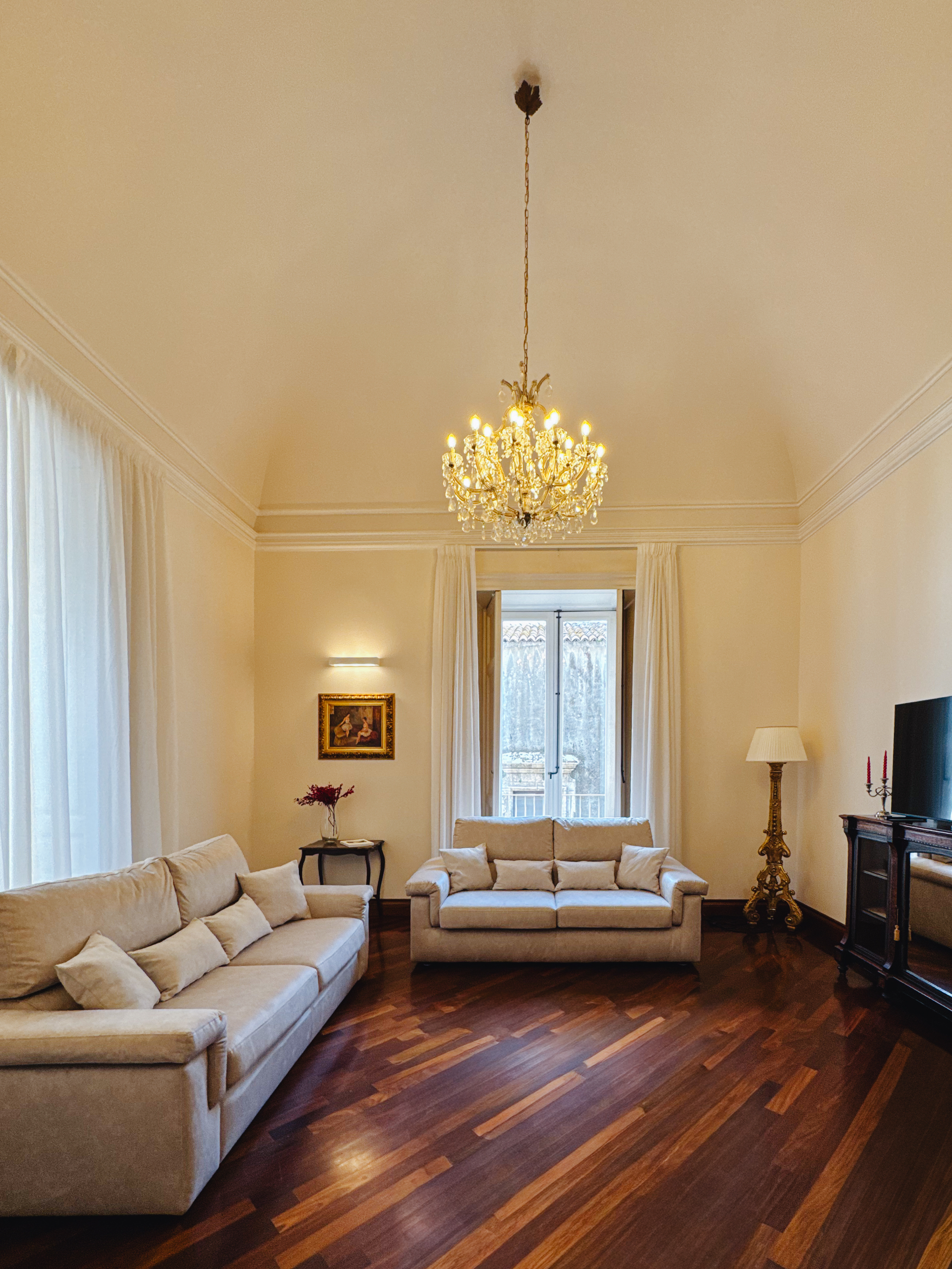 Dimora Ferrari • Noble 270sqm • Duomo