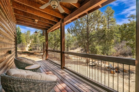 Front Porch Zion Cabin