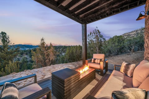 Sunset Pointe