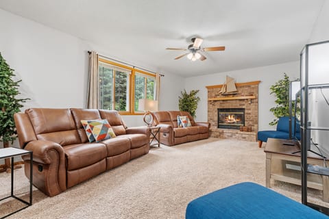 Ultimate Family Fun Escape