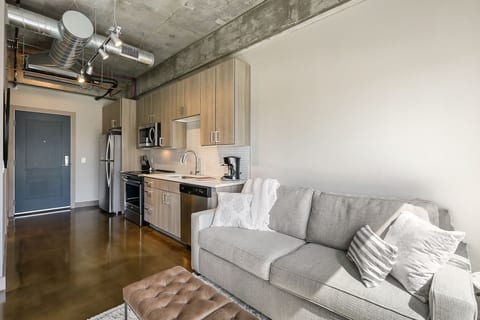 Sable 308 - Alcove