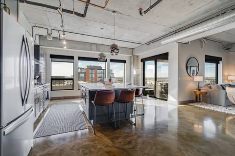 Sable 701 - Luxury Two Story Loft
