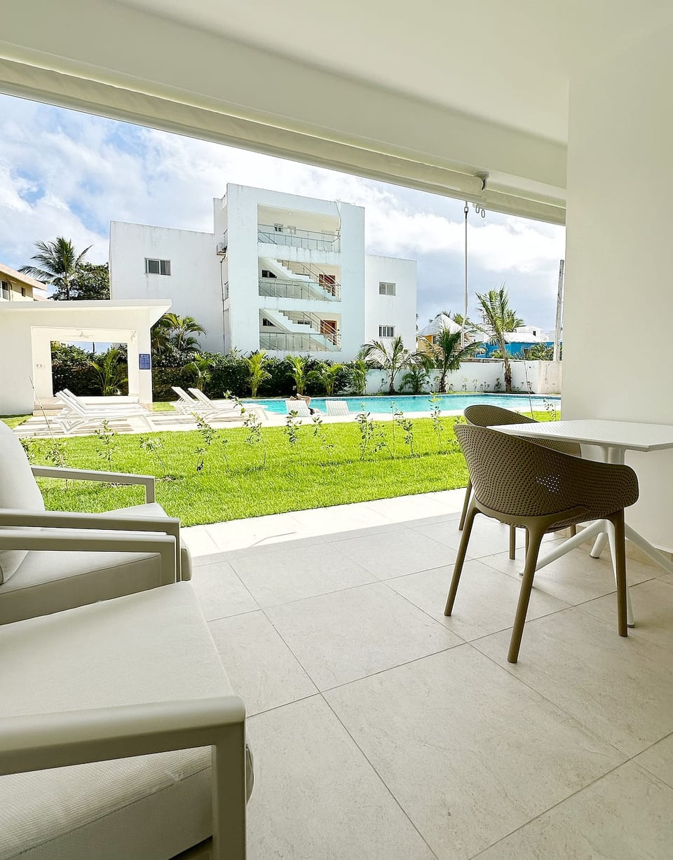 Beach Walk + Direct Pool Access image 1