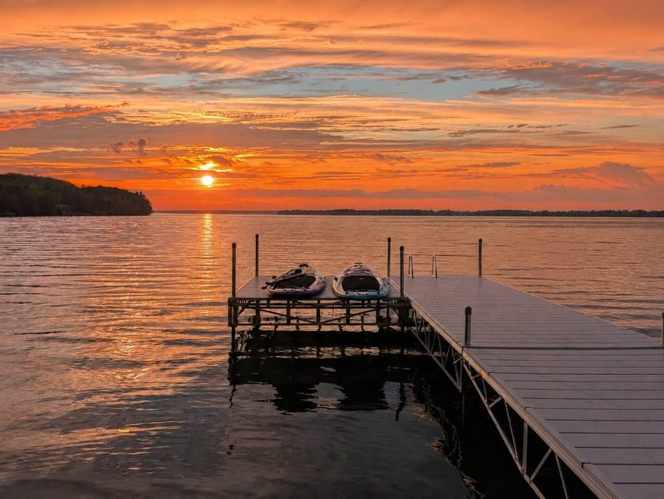 PINES | Waterfront PEC Cottage w/ Dock Lake Views - Prince Edward