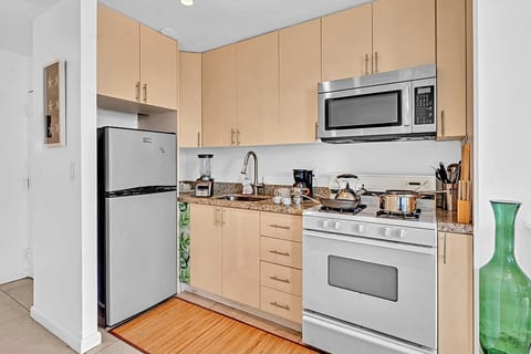 Lovely apartment in the heart of South Beach image 3