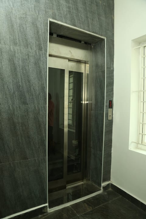 Modern 3BR/3BT Near Chennai Airport & Trade Centre