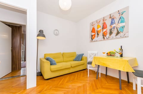 Apartments In center - Unit 378645-13