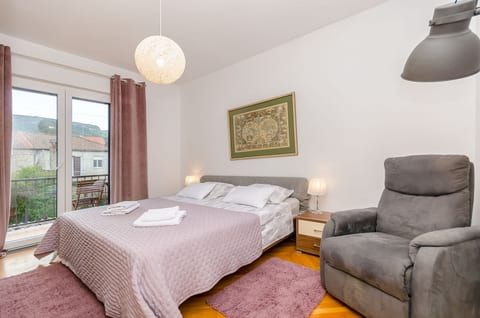Apartments In center - Unit 378645-13