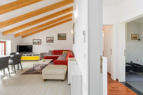 Apartment Seafront Mia - Unit 378617-13