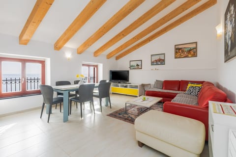 Apartment Seafront Mia - Unit 378617-13