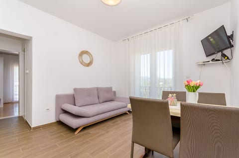 Apartments Lida - Unit 378660-13