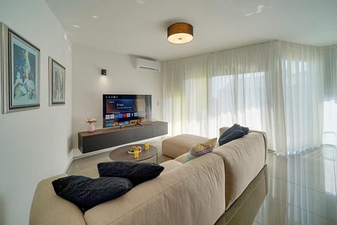 Apartment Hana Zambratija - Unit 378670-13
