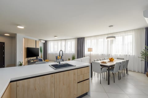 Apartment LuMare Seafront Penthouse - Unit 378671-13