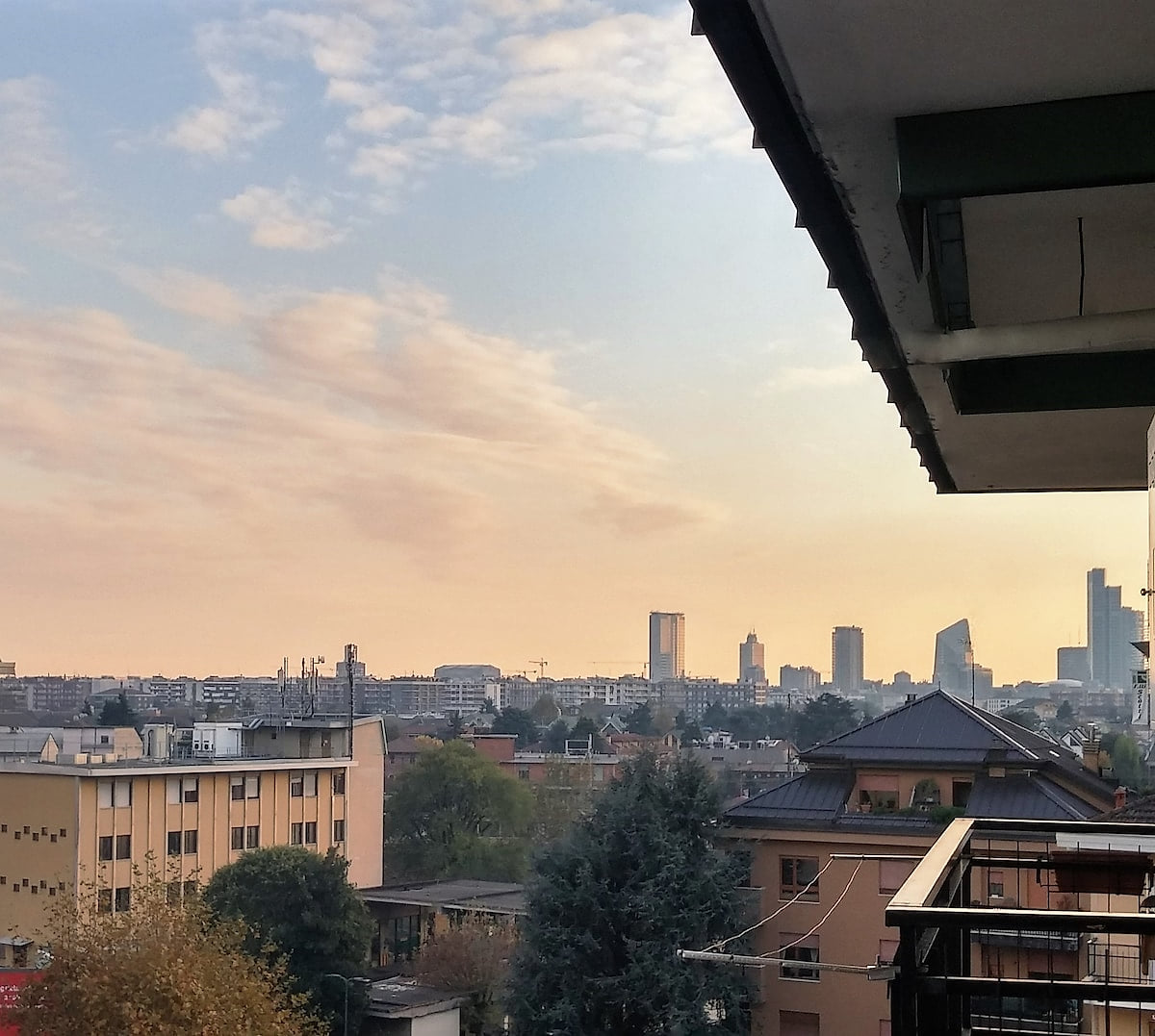 Private balcony and outside furniture for breakfast, coffee and break moments to view the city skyline.