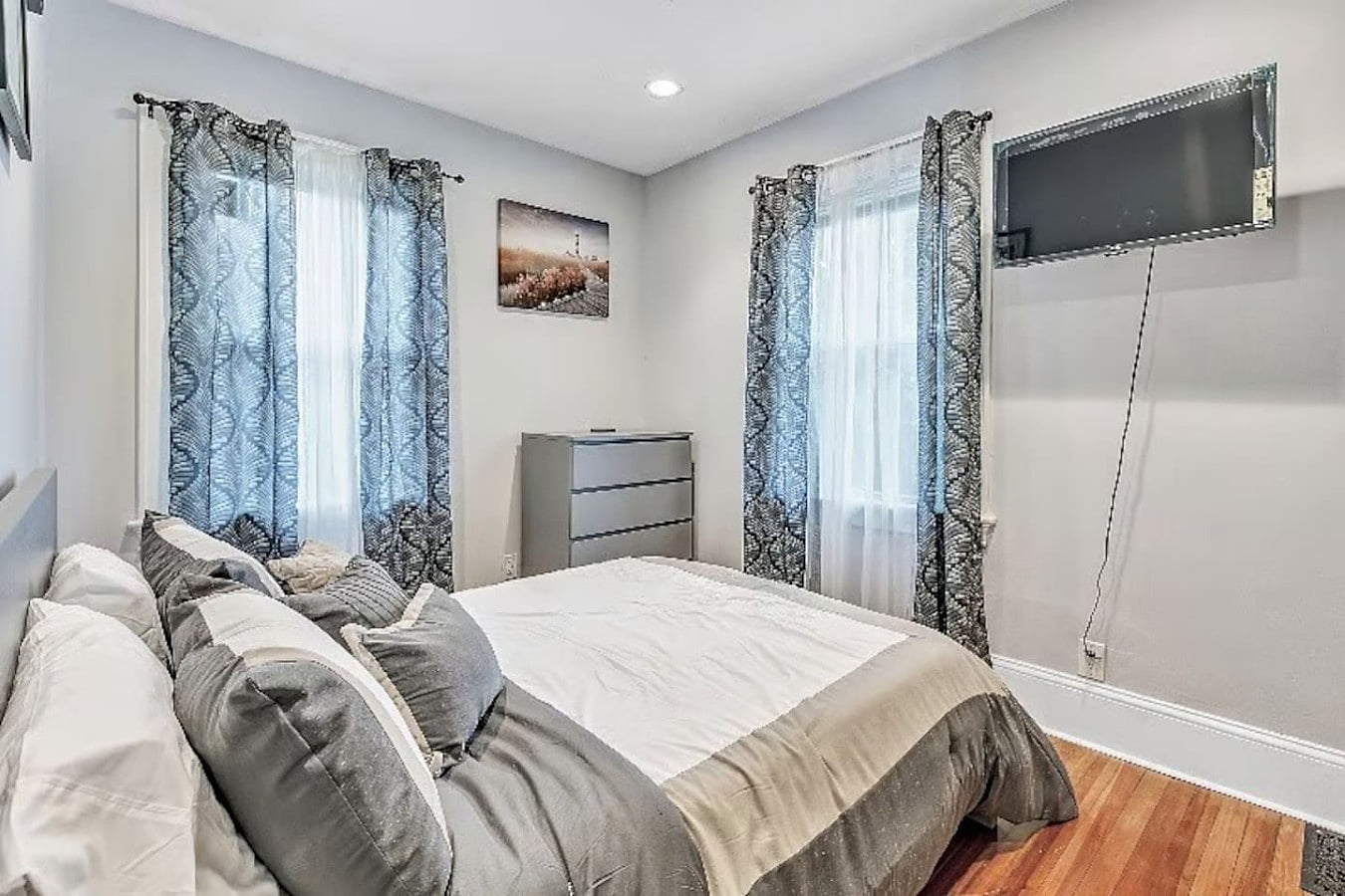 Private Room #5 | Extended Stay | Near Yale & New Haven