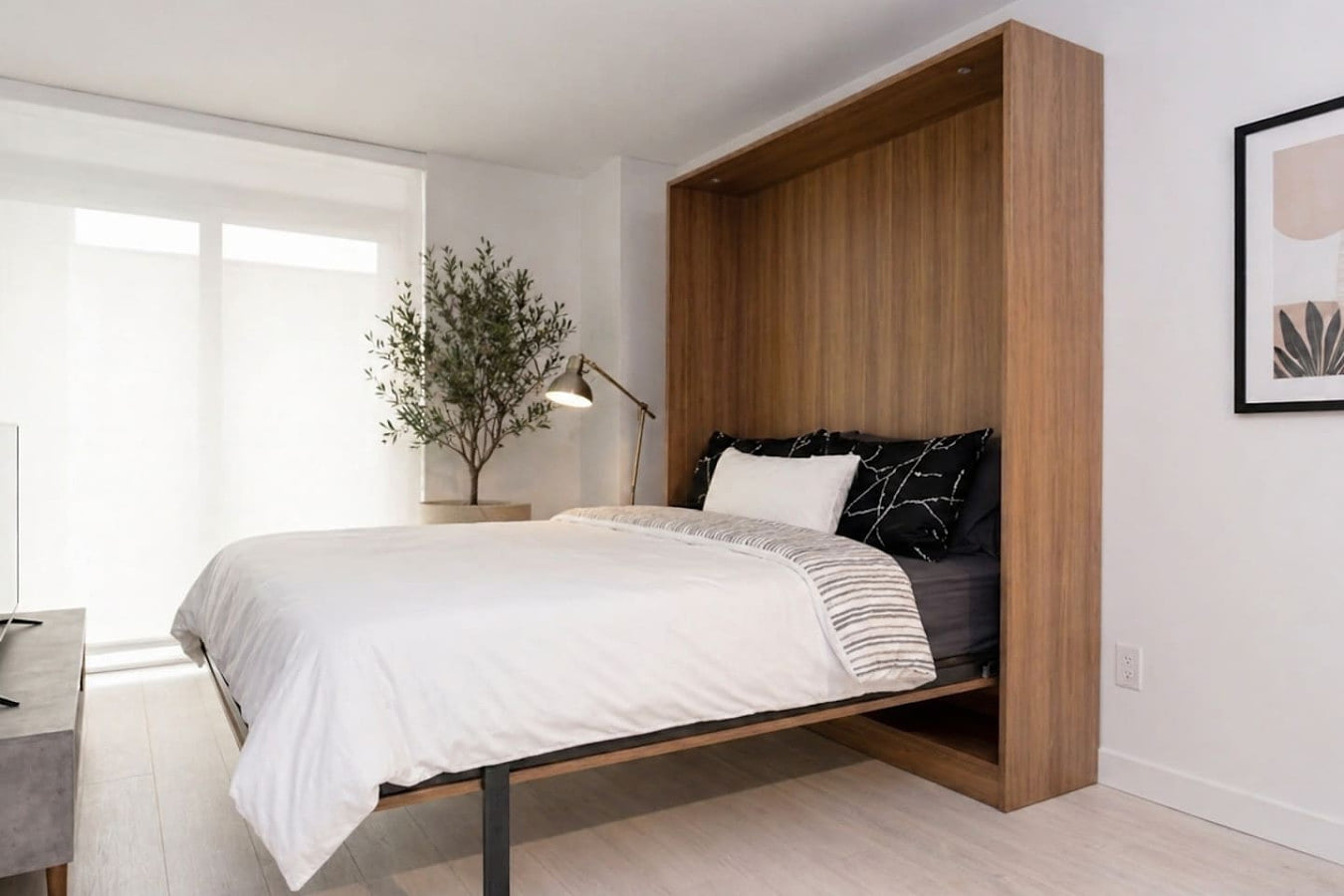 Modern Comfort 1BR | 2 Beds & Parking