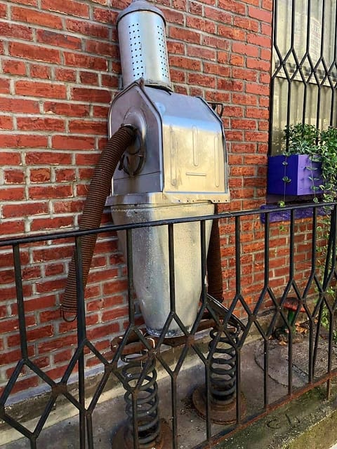 The robot, or tin man, greets you at the entrance.