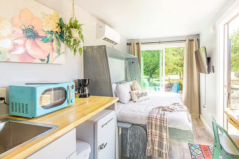 The Container Retreat @ 290 Wine Trail #4