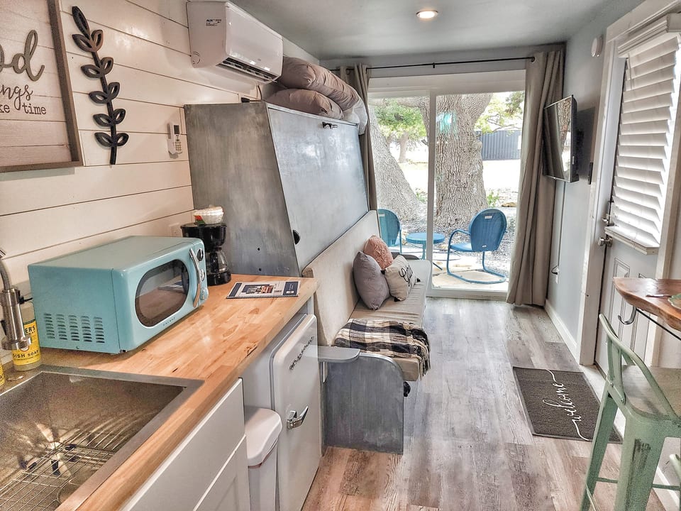 The Container Retreat @ 290 Wine Trail #5 - Blanco County