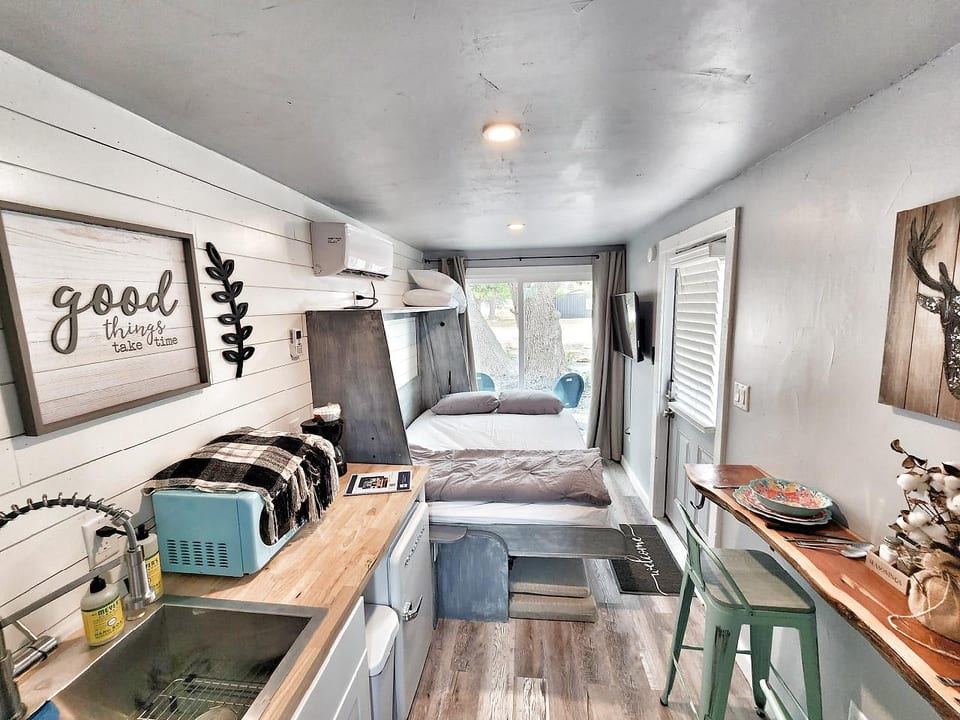 The Container Retreat @ 290 Wine Trail #6 - Blanco County