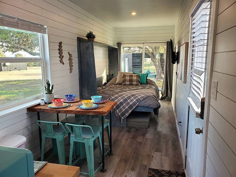 Dog friendly! - #11 is 1 of 3 containers now dog friendly! - Blanco County