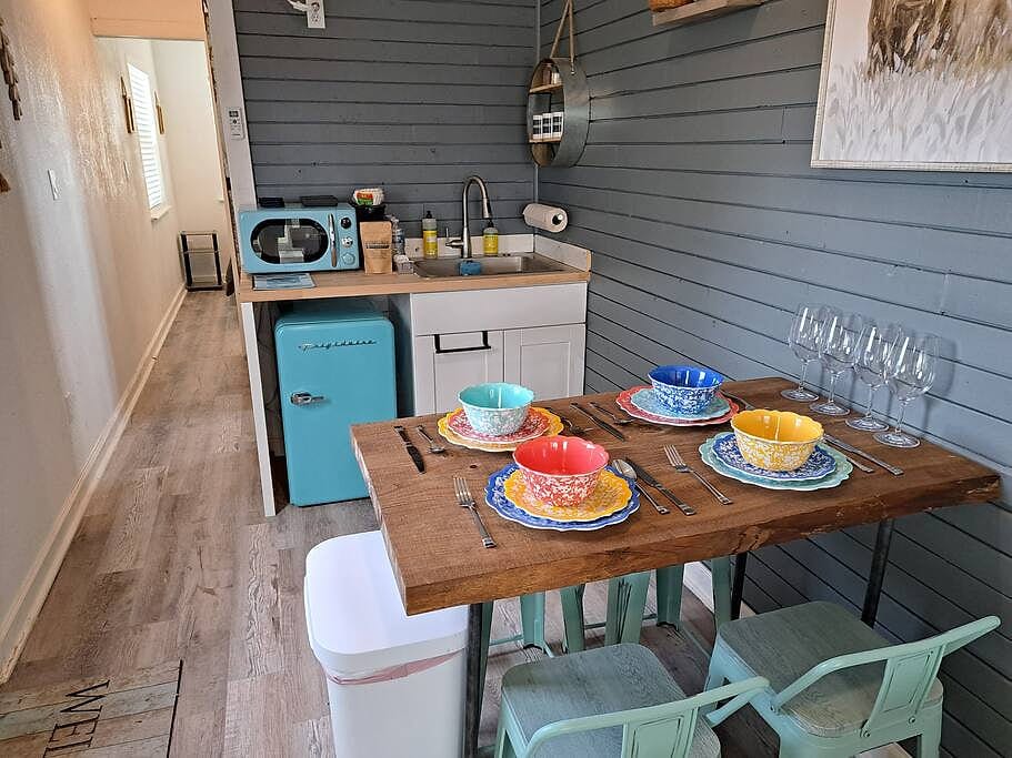 Dog friendly! - #12 is 1 of 3 containers now dog friendly! - Blanco County