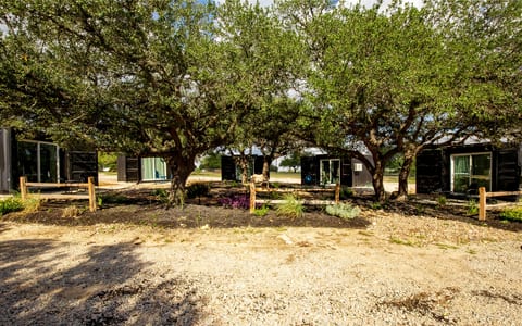 5 Container Homes - Sleeps up to 10!