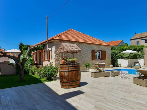 Modern Holiday house Gatsby only 40m from the sea