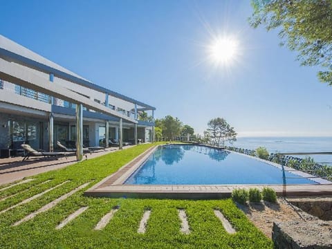 Villa Campomanes - PlusHolidays