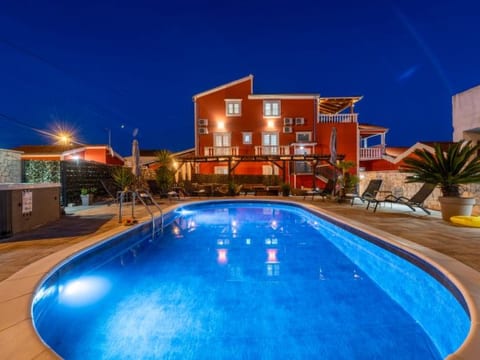 Villa Ancora for 10 guests, No.2