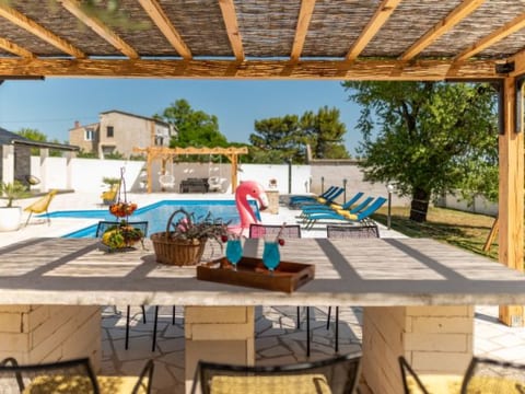 Unique Villa V with pool