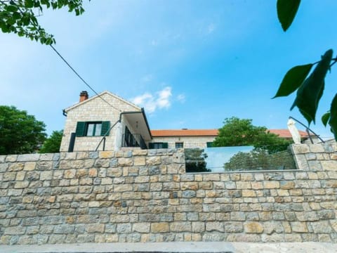 Villa Didovi snovi with pool