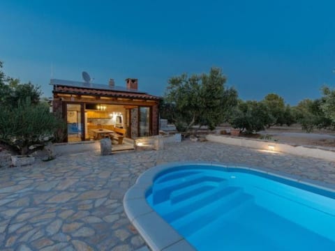 Eco Villa Solus with pool