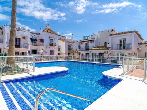 Pool Indoor