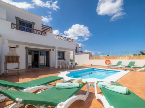 CASA LAGO, private villa in Playa Blanca
