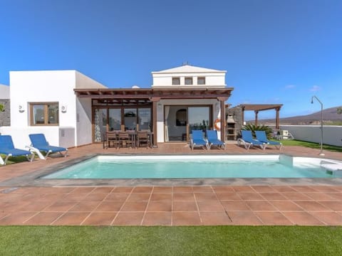 VILLA ALBA