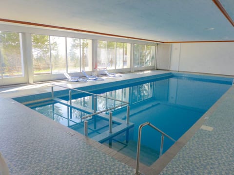 Pool Indoor