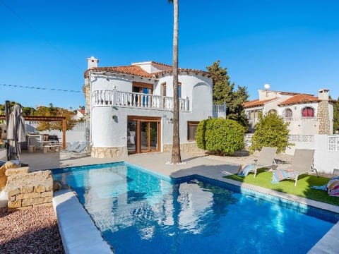 Villa K9 Ortenbach