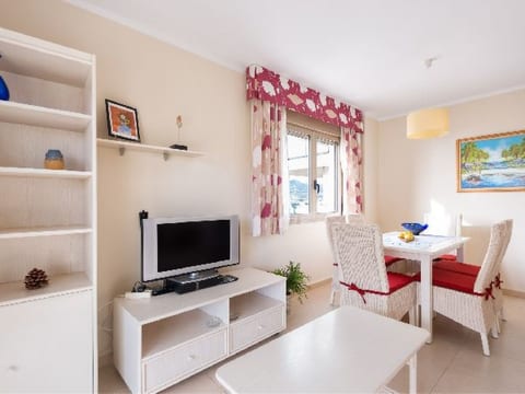 Apartment Larimar - PlusHolidays
