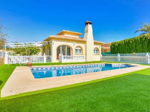 Villa Alaska - PlusHolidays