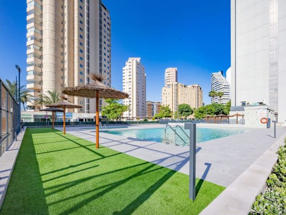 Apartment Natsu - PlusHolidays - Calp