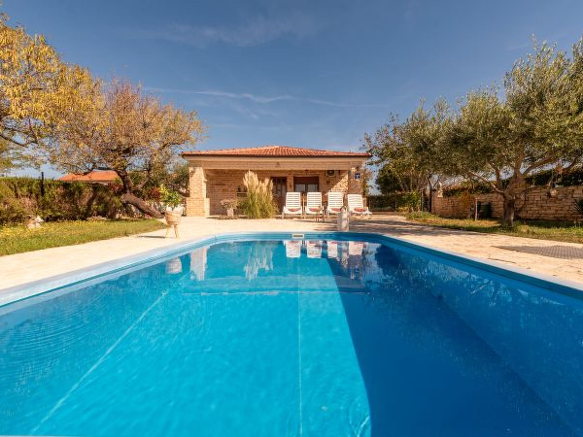 Villa Serena with pool