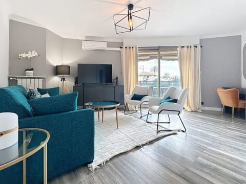 Beautiful 2 bedroom 2 mins from Croisette 337